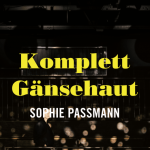Buchcover "Komplett Gänsehaut" von Sophie Passmann mit Discokugel und düsterer Bar-Atmosphäre, KiWi Verlag